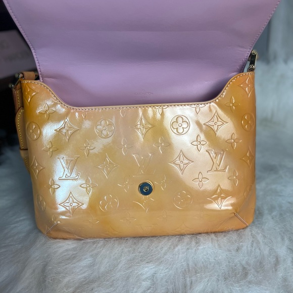 Louis Vuitton Thompson Vernis - Picture 9 of 16